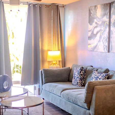 Sunset Paradise Cozy Beachfront Escape - Isla Verde San Juan Esterno foto